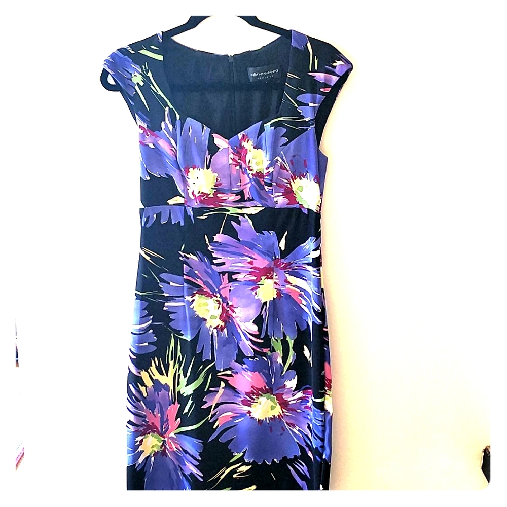 Floral cap sleeve dress